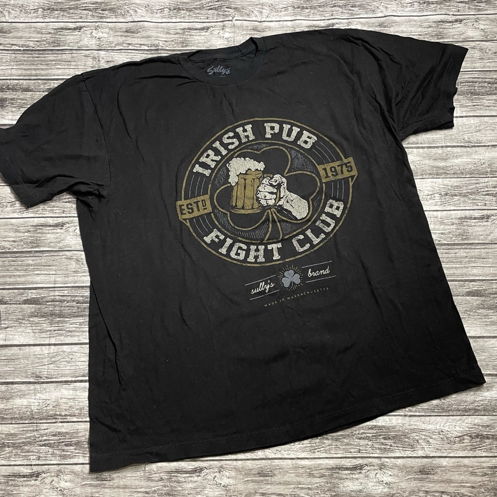 Men’s 2XL Sully’s Irish Pub Fight club shirt great condition